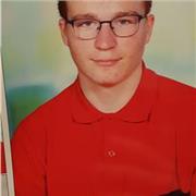 Sportif, motivant, je souhaiterait intégrer une filière STAPS après mon BAC afin de devenir prof de sport par la suite